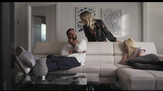 Tgirl emma rose trans baby gets pounded