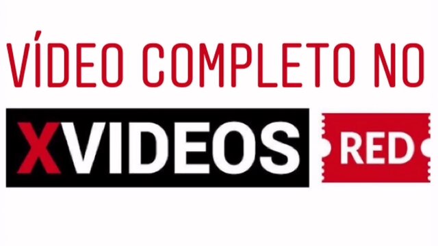 Raw sem camisinha fudendo o cuzinho da safada na mesa de sinuca com