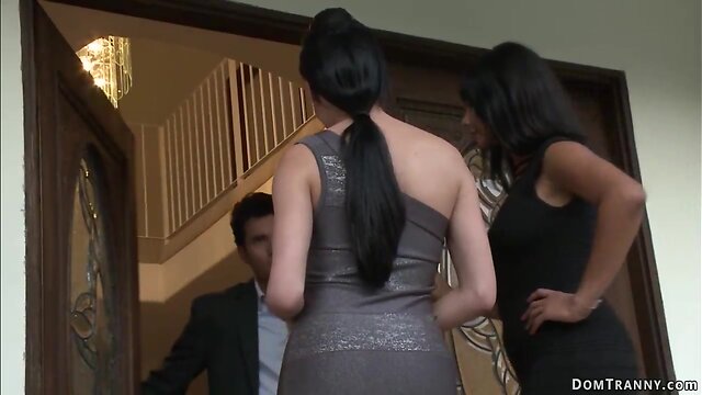 Rough trannies fucking bound thieves