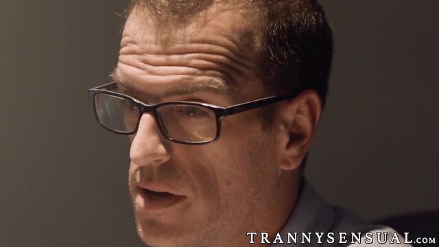 Aspen brooks gets pounded sensually by detective chad diamond