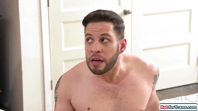 Transvestites jade venus and crystal thayer sucked and barebacked