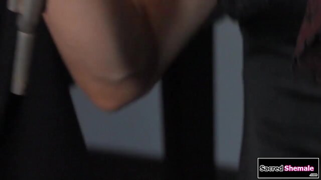 Trans thief ariel demure barebacked by an officer in a trio