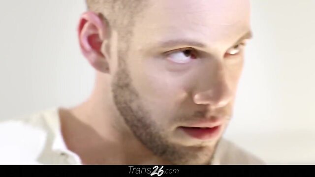 I can't believe this spectacular chick has that huge prick, i have to fuck her!