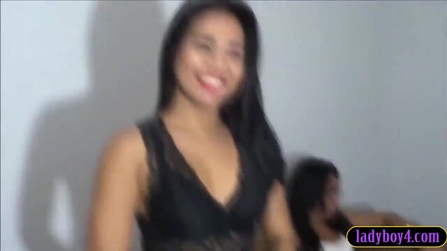 Amateurish ts sucks and fucks on a home made sex tape