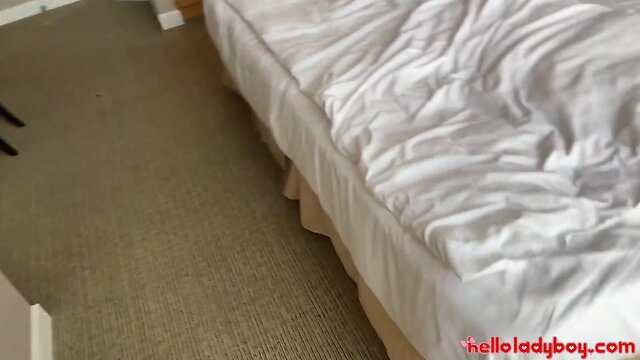 Helloladyboy chesty tgirl takes all 8 inches