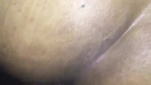 Bbc going deep in this tv booty condomless again!!