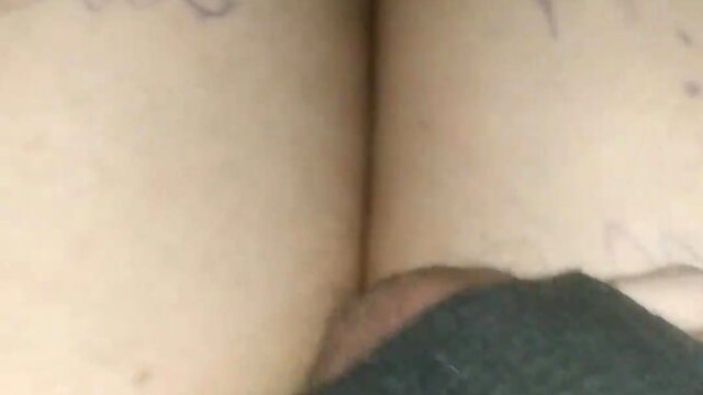 Trapito`s Muslos: A Tantalizing Cosplay Solo Performance