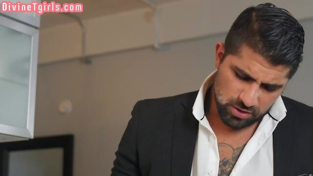 Curvy ginger transsexual barebacked in kitchen while stroking off