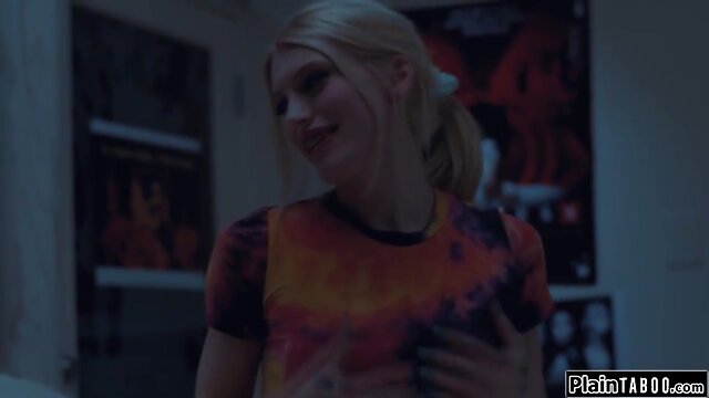 Transsexual izzy wilde anal pounded by gfs bro