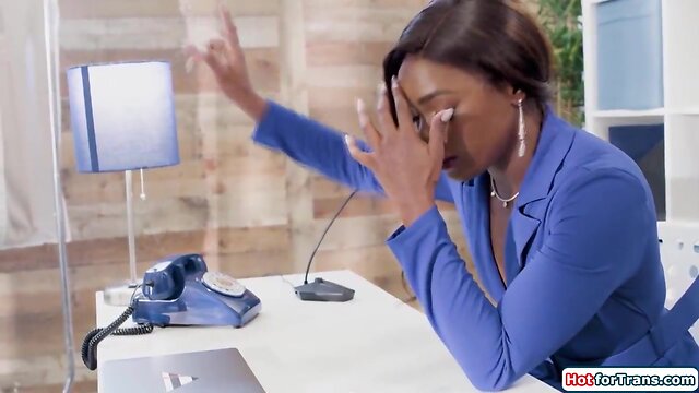 Chesty ts korra del rio fuck executive