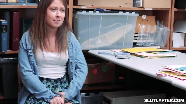 Naiomi mae wanted to get banged for good price