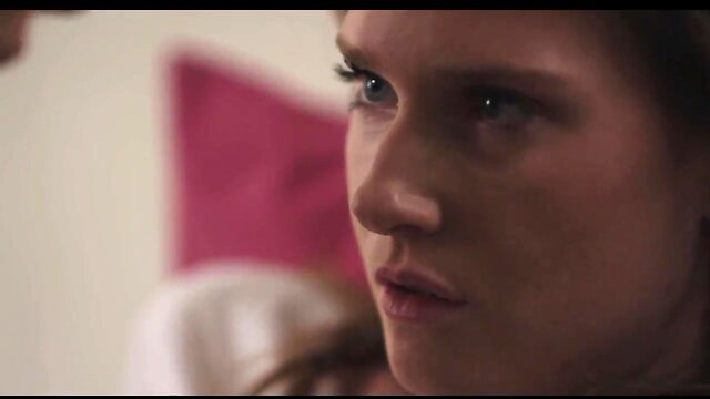 Huge pecker she-male korra del rio fuck baby