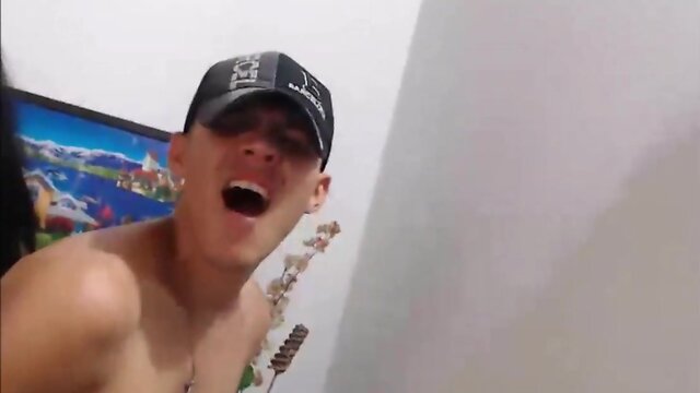 Young t-girl cumming inside her partner's booty