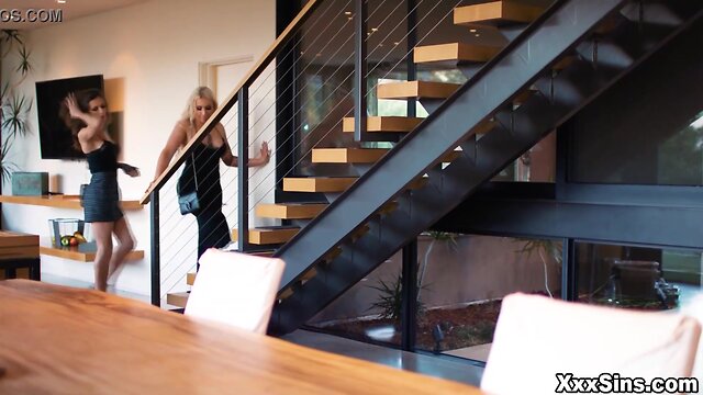 Damn, i thought i was watching a lesbian scene! the two sultry babes angelina