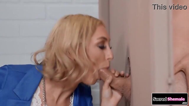 She-Male winter xx doll fucks coworker through gloryhole in trio