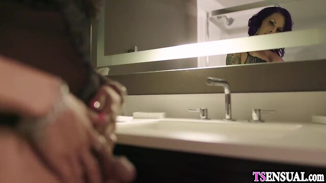 Super sultry escort ts got anal banged in a hotel room