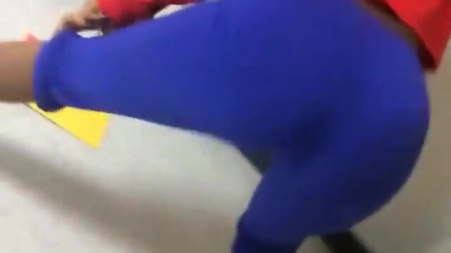 Transvestite twerk plz text me