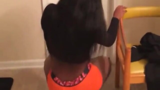 Transvestite twerk plz text me