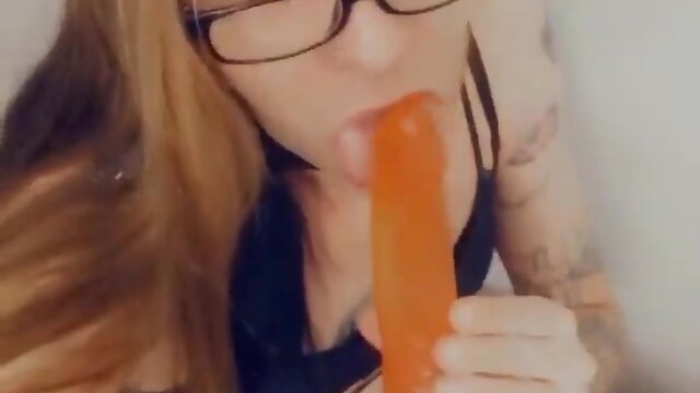 ’s baby needs schlong