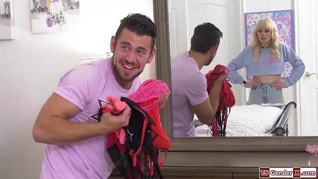 Trans coed kate zoha is barebacked