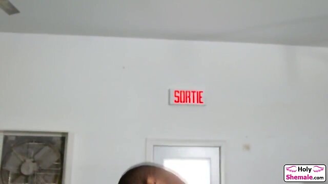 Chesty tran boxer evie envy suck n barebacked by ebony guy