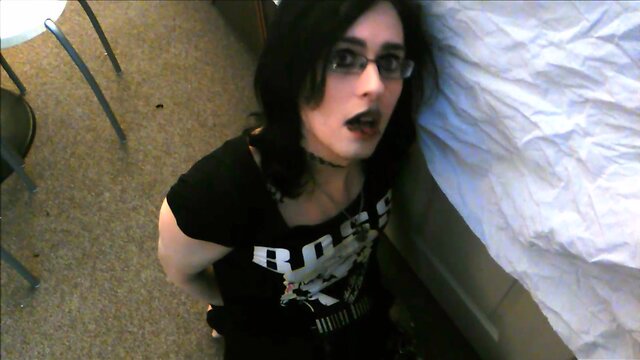 Emily transgender deepthroat lesbian strapon