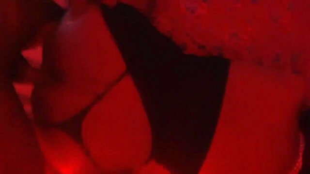 Slutty Black Blatina CDzinha Fills Her Latina Anal Hole with Pleasure