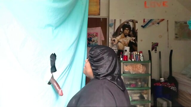 Guy from twitter 3 min gloryhole smoke deepthroat and cum