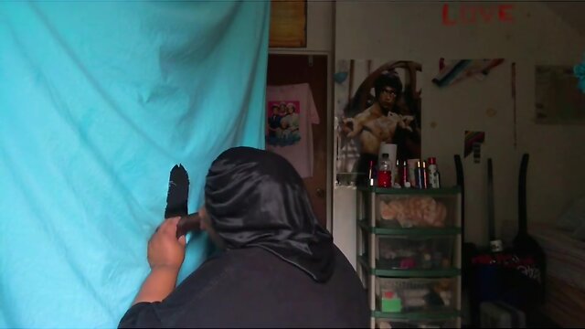 Guy from twitter 3 min gloryhole smoke deepthroat and cum