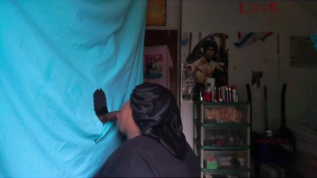 Guy from twitter 3 min gloryhole smoke deepthroat and cum