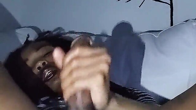 Petite nasty CD tavaius (condomless)