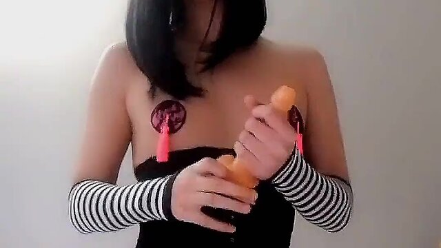 Chinese she-male jelly qiao anal play
