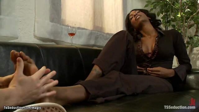 Black tranny dean fucks bound student