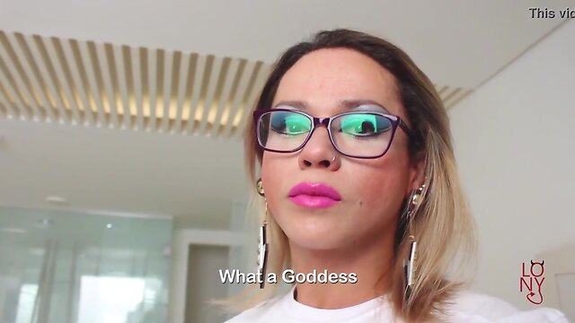 Lohanny, que que é isso ? what´s this ???