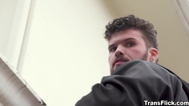 Emma Rose`s Tattooed Bubble Butt Deepthroat & Foot Fetish Delight