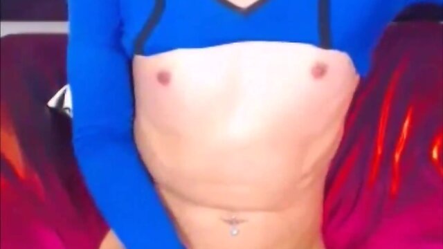 Tranny ejaculates into her own mouth