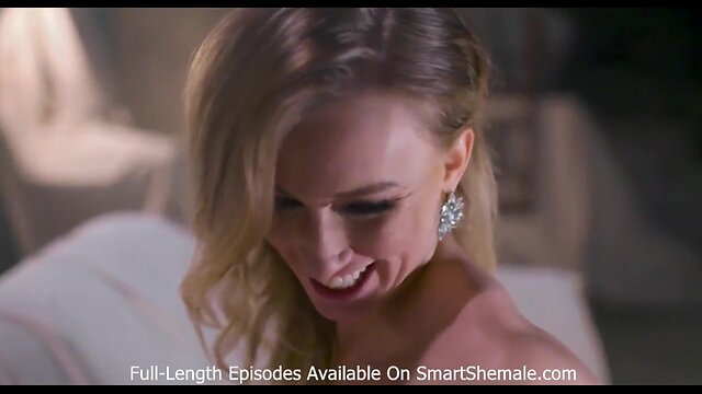 Huge butt tgirl fucks baby