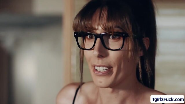 Cute tran melanie brooks bangs izzy