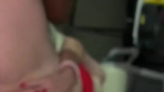 Doc blows tran and femboy clitty