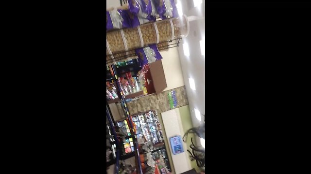 Deedeeslut stops for a drink