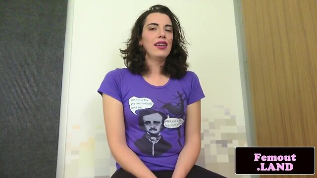 Amateurish tran stroking pecker in first time solo