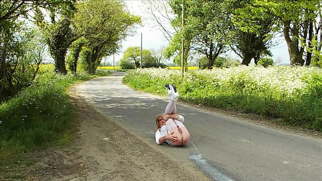 Transvestite booty milk squirting collection #1