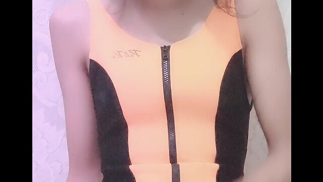 Oriental she-male handjob before swimming