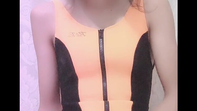 Oriental she-male handjob before swimming