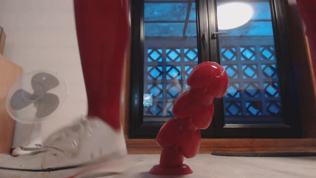 _davine_ riding a massive toy.