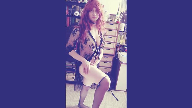 Amateur Sissy`s Wild Shemale Blowjob Adventure!