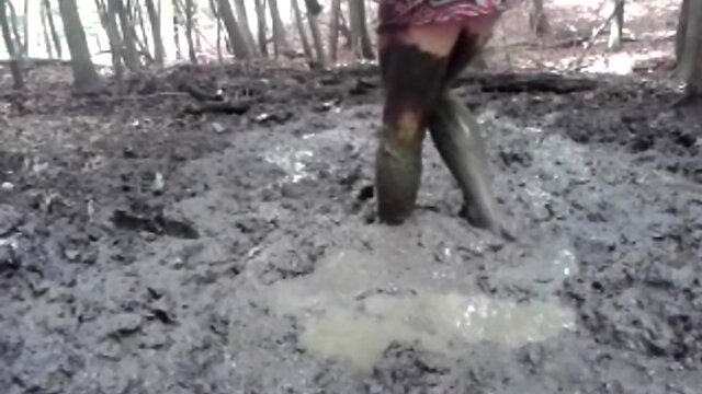 Playing in the mud: a mini dress adventure