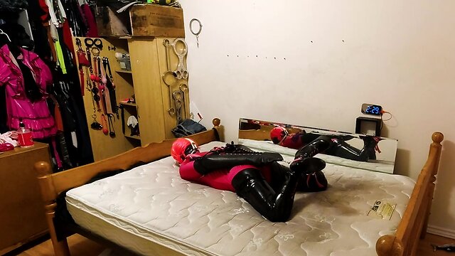 Chastity Bondage Fantasy: Sissy BDSM in PVC & Lycra!