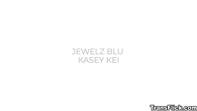 Jewelz blu and kasey kei: two tv mermaids unveil their secrets