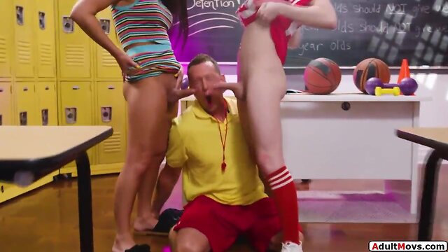 Or ladykhloe kay and izzy wilde barebacked